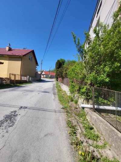 Pozemok na predaj – Beniakovce - 8