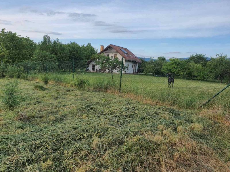 Na predaj stavebný pozemok s projektom RD v Ďurďošíku - 2
